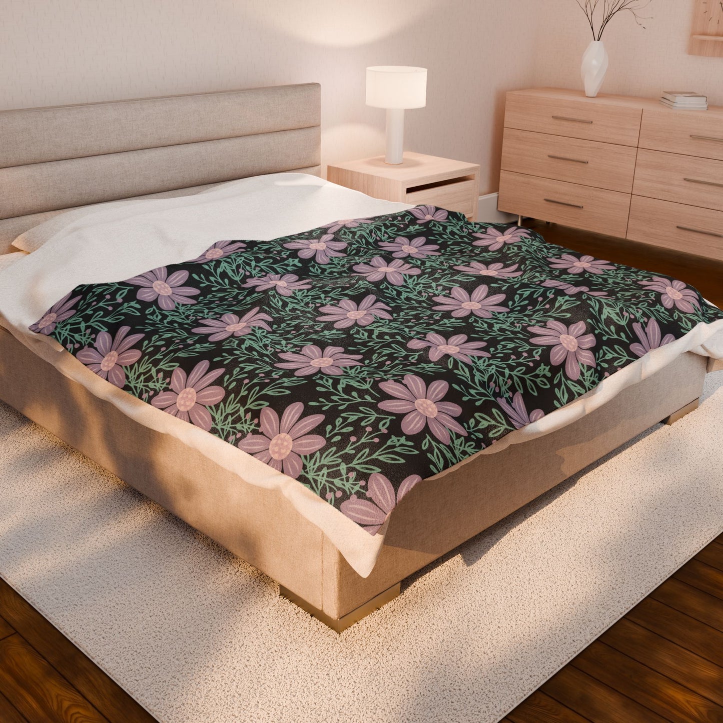 This velveteen plush blanket features a chalkboard wildflower design, giving a cozy and rustic feel to any room. Perfect for adult buyers looking to add a touch of nature to their home decor or gift during holidays, birthdays, or housewarmings.