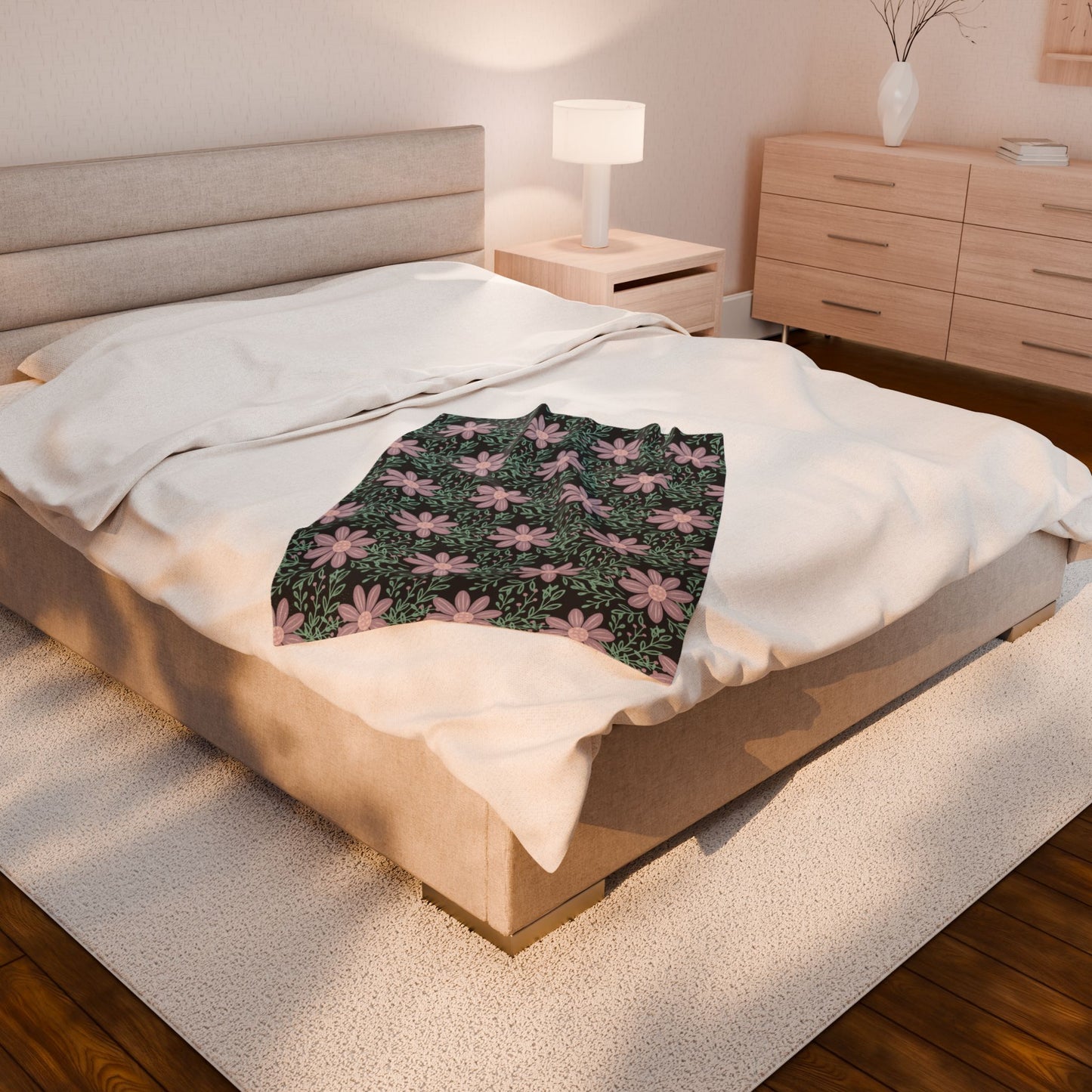 This velveteen plush blanket features a chalkboard wildflower design, giving a cozy and rustic feel to any room. Perfect for adult buyers looking to add a touch of nature to their home decor or gift during holidays, birthdays, or housewarmings.