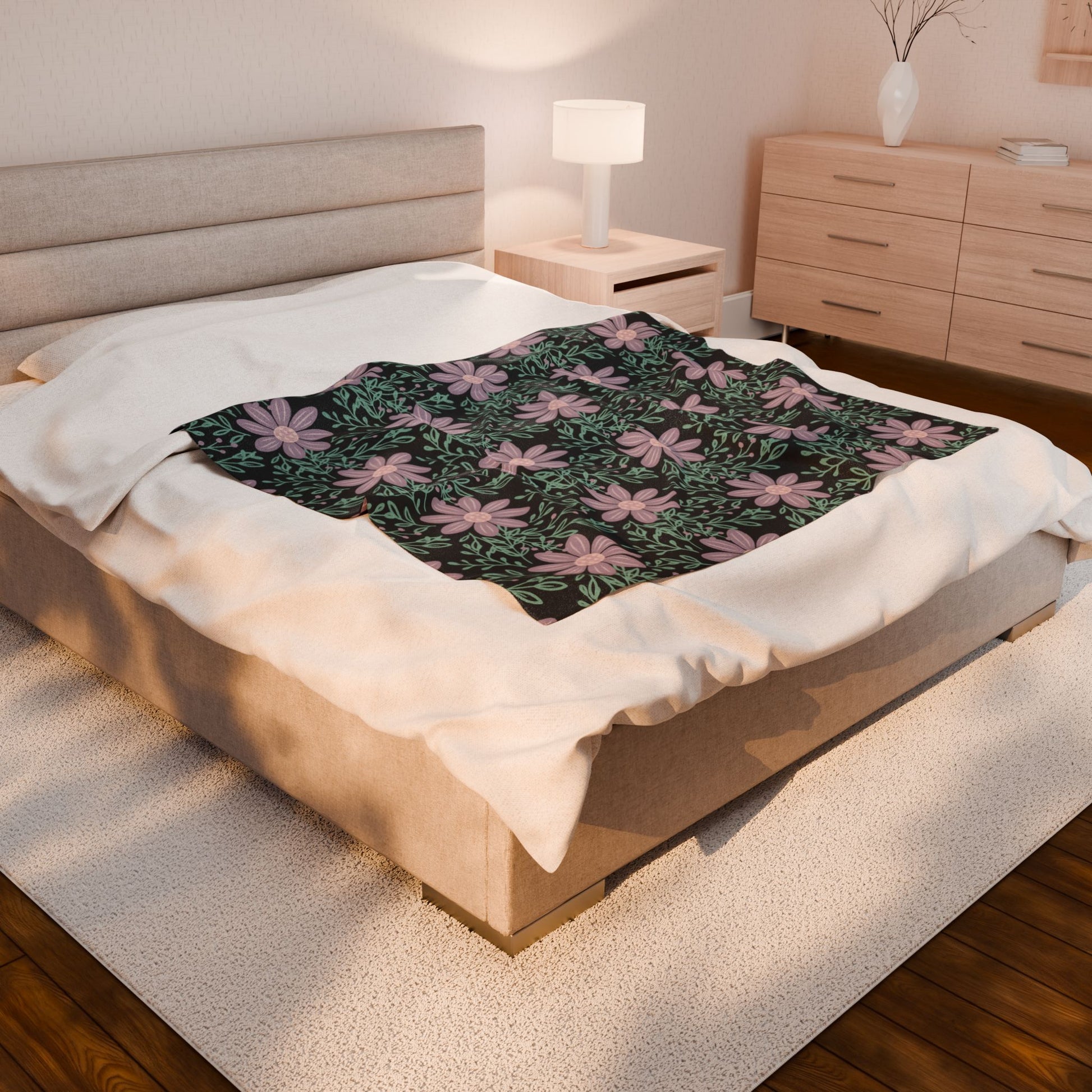 This velveteen plush blanket features a chalkboard wildflower design, giving a cozy and rustic feel to any room. Perfect for adult buyers looking to add a touch of nature to their home decor or gift during holidays, birthdays, or housewarmings.